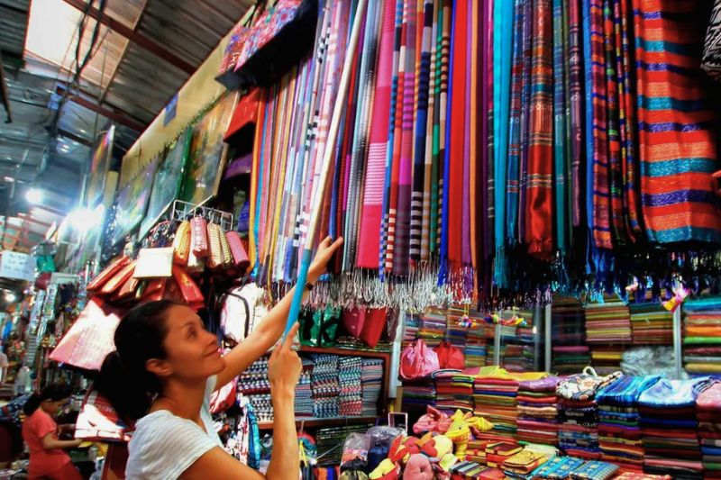 Russian Market Phsar Toul Tum Poung in Phnom Penh City